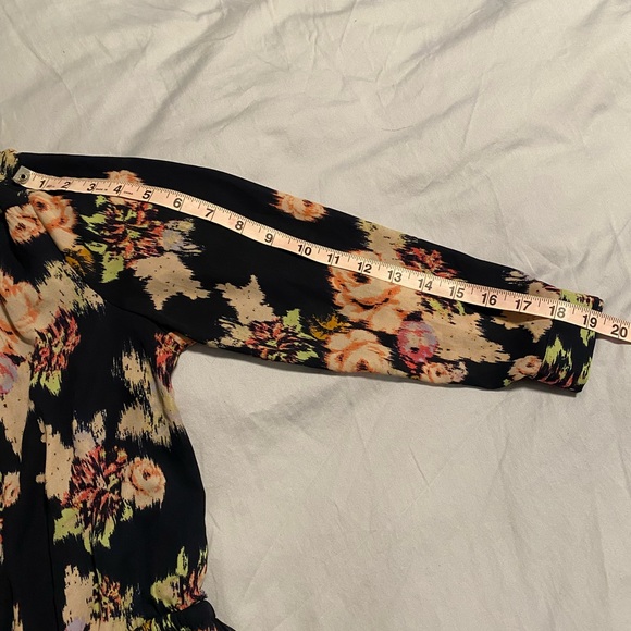 Daniel Rainn Floral tie waist dress, Size M 🎀 - Picture 7 of 13